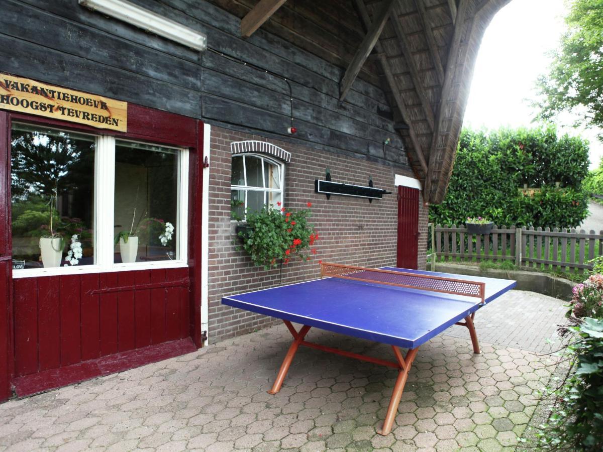 Quaint Farmhouse Near River In Oosterwijk Leerdam Kültér fotó